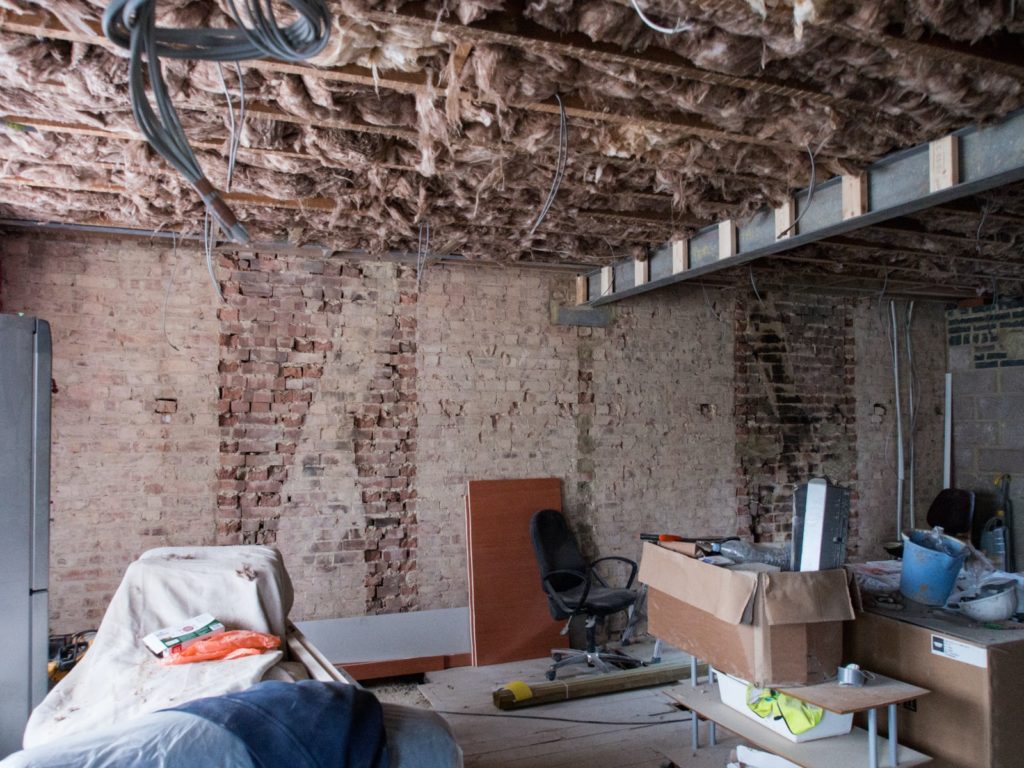 How To Adorn Your Home Without Taxing Wallet And Running Into Excesses home renovation