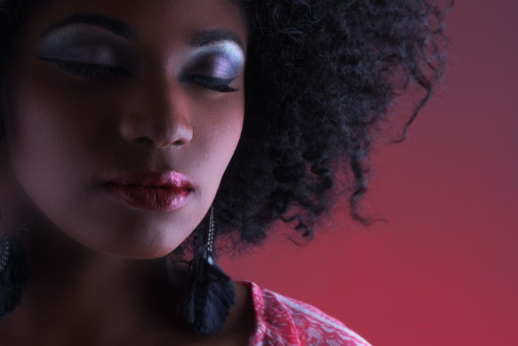 Top 5 Tips To Get A Fresh and Glowing Skin